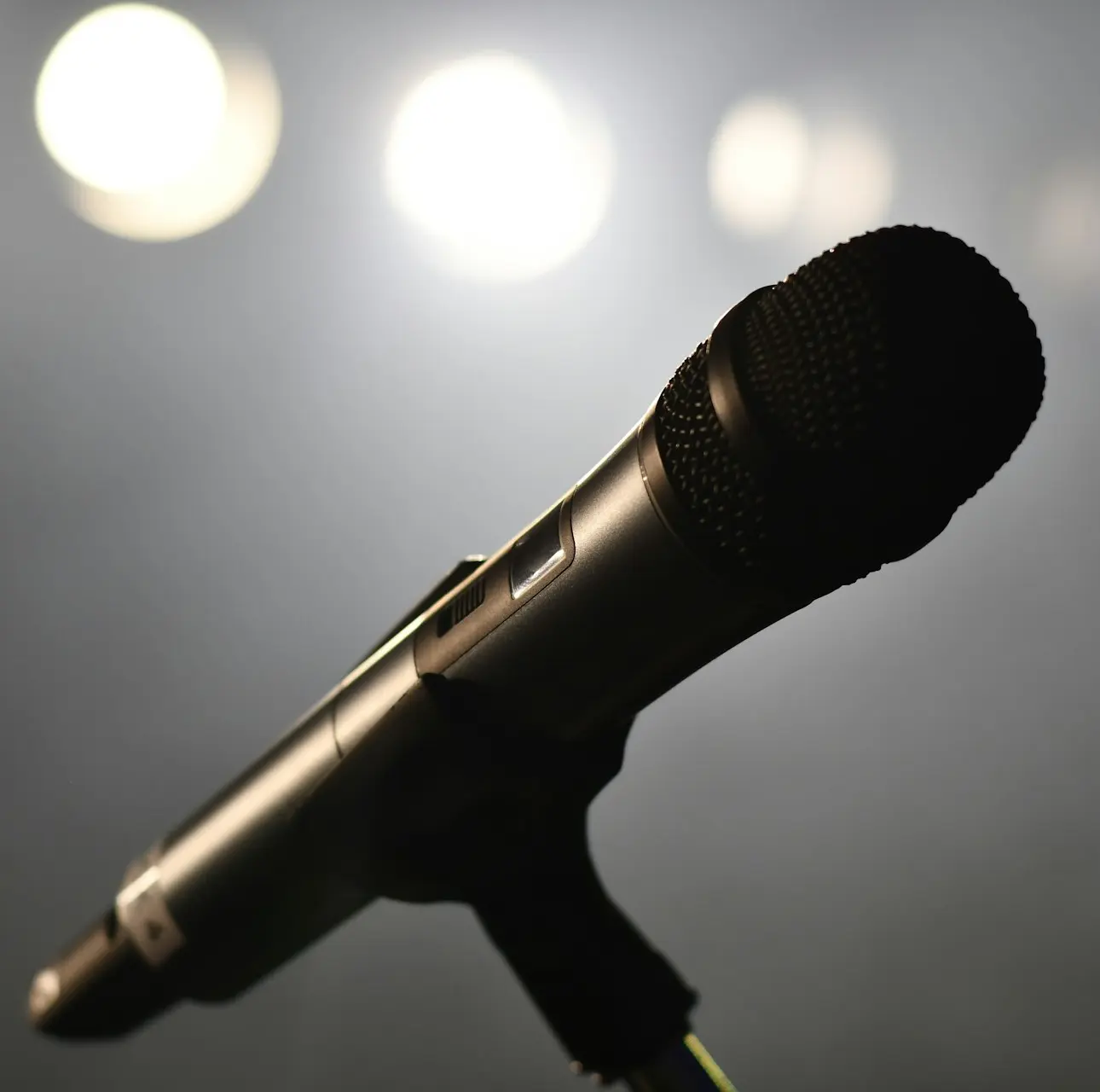 black microphone on stand